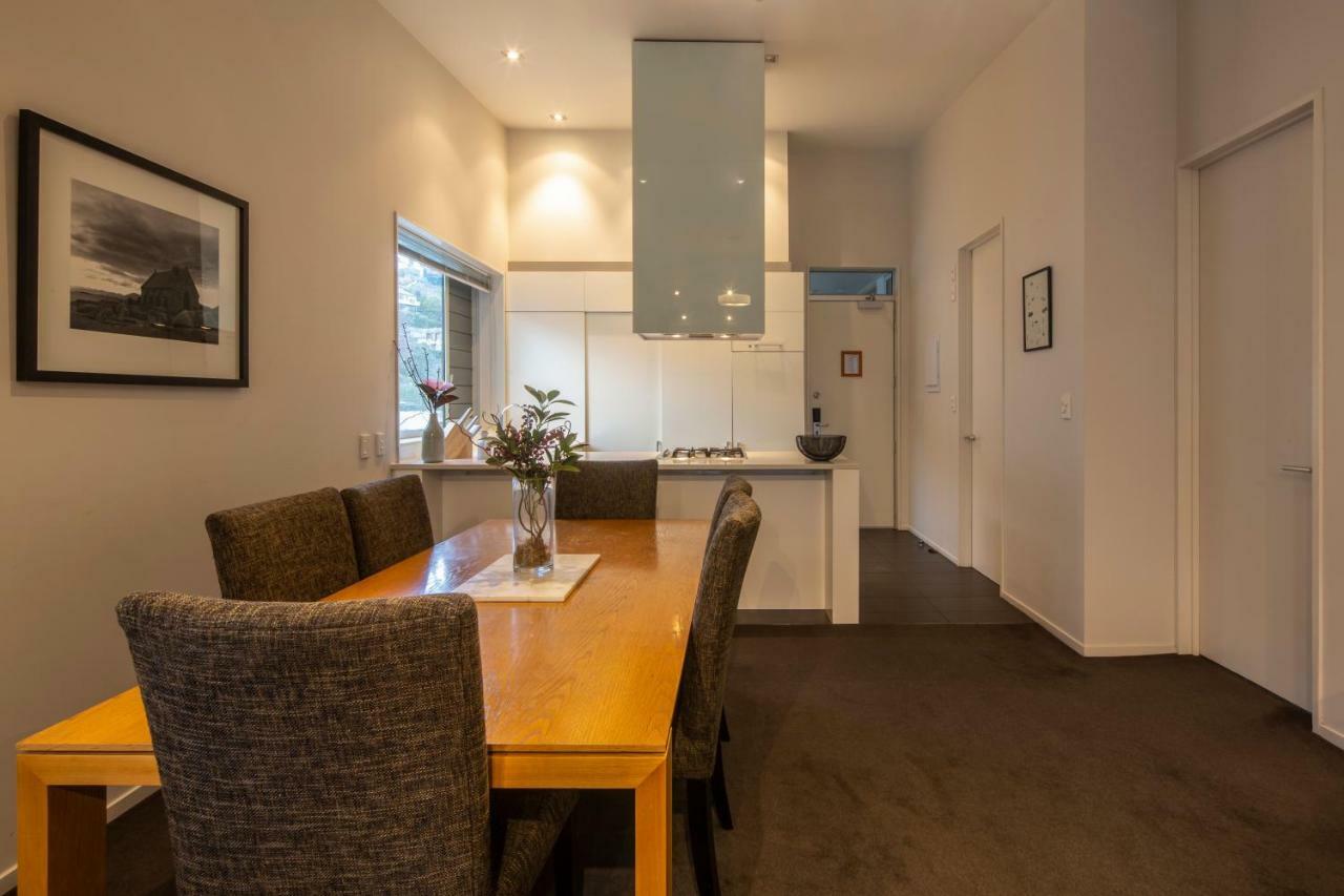 เคนต์ สตรีท อพาร์ตเมนต์ - เอลเลเมนต์ เอสเคปส์ ควีนส์ทาวน์ Apartment ภายนอก รูปภาพ